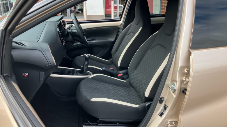 Toyota Aygo X 1.0 VVT-i Air Edition 5dr Petrol Hatchback